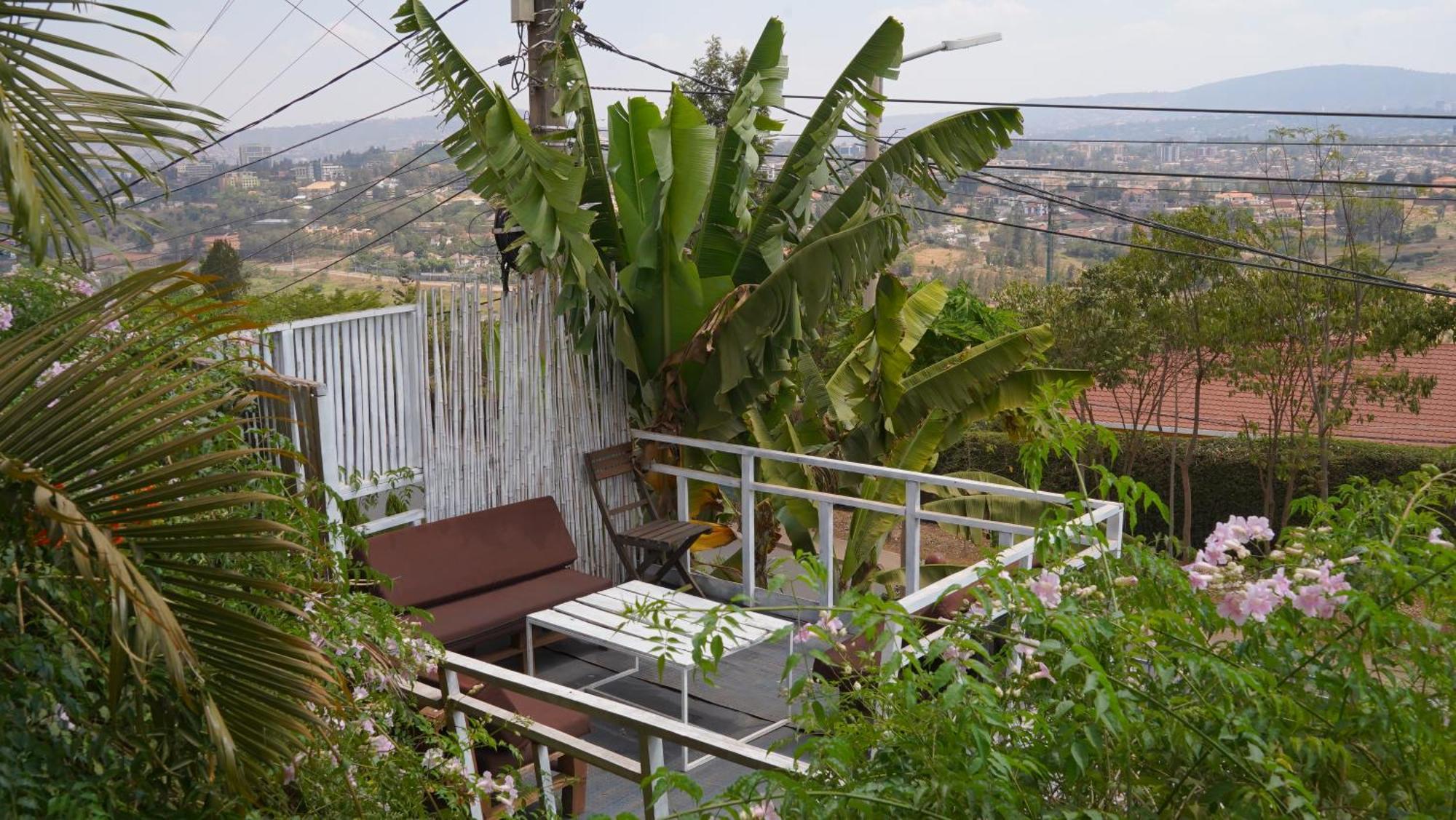 Dana Kigali Hotel Exterior photo